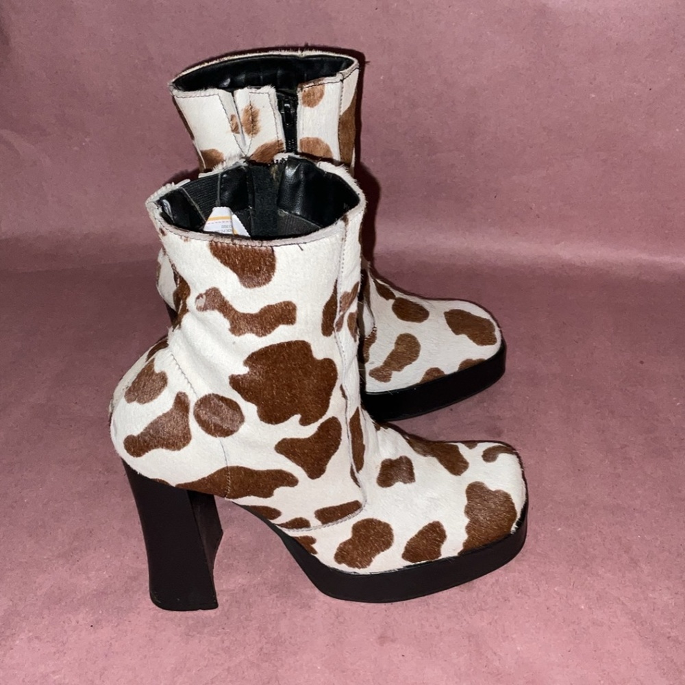 Women’s Marbel Boots Size 8.5M